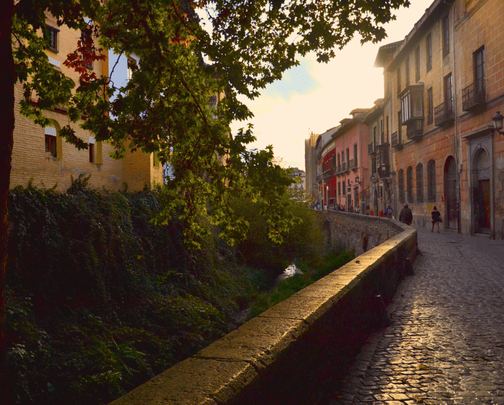 Paseo de los Tristes