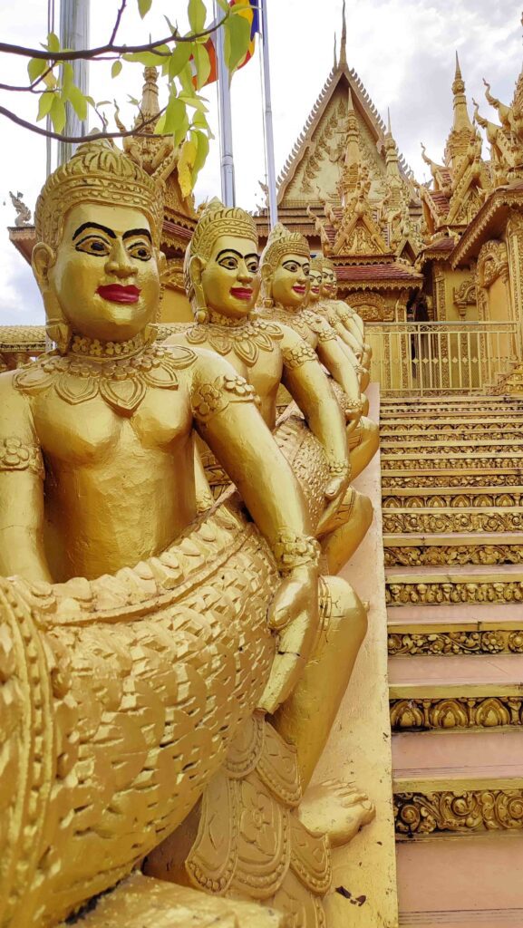 golden temple phnom penh