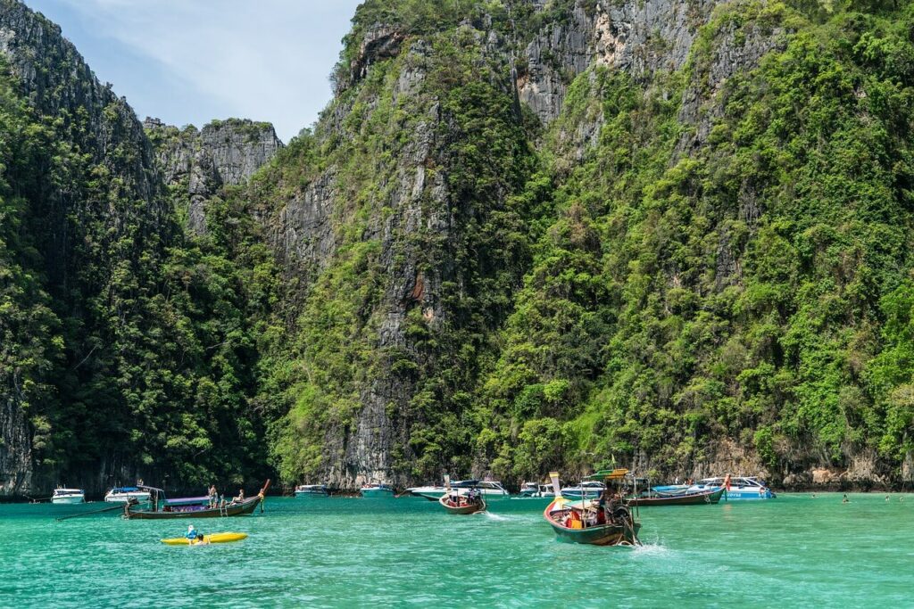 phi phi islands kayak